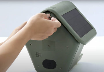 How to Clean a Bird Feeder: A Complete Guide